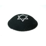 כיפה סריגה שחור מגן דוד כסף
