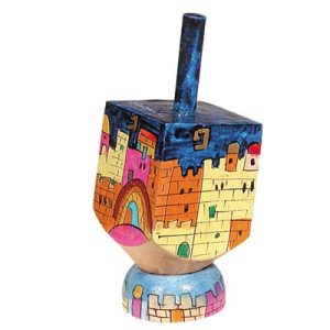 סביבון קטן עץ+סטנד ציור יד נ.ג.ה.ש.