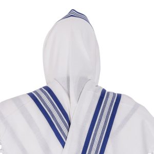 טלית צמר תשבץ כחול מבריק כסף מס' 60