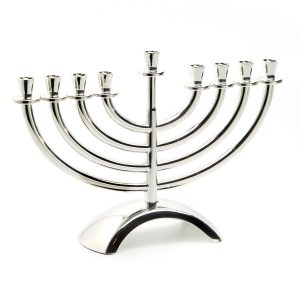 חנוכייה קלאסית מתכת ציפוי כסף + קופסא מתנה