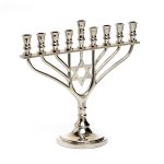 חנוכייה מתכת צבע ניקל 18 ס"מ