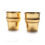 2 כוסות יין קטנים "כריות" מוזהב